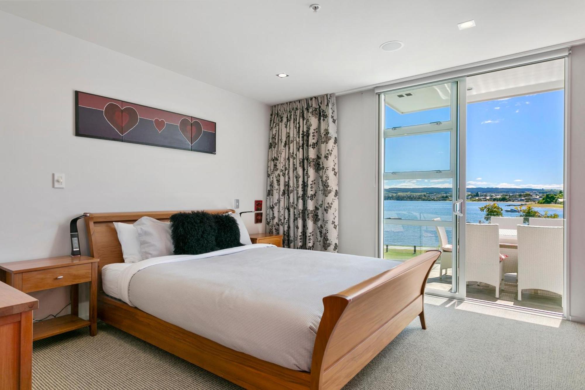 Waimahana Apartments Lago Lago Taupo Exterior foto